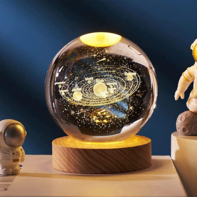 3D Galaxy Crystal Ball Night Light – USB LED Saturn Planet Lamp with Wooden Base